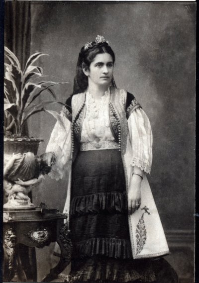 Ritratto di Milena Vukotic (1847-1923), Principessa di Montenegro da French Photographer